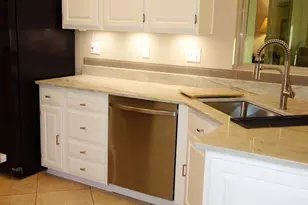 18802 N Suncrest Ct, Sun City West, AZ 85375 - Photo 11