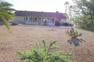 18802 N Suncrest Ct, Sun City West, AZ 85375 - Photo 7