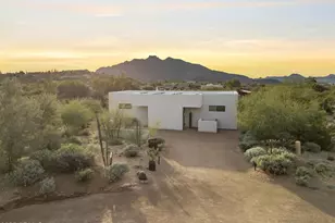 7915 E Primrose Path, Carefree, AZ 85377 - Photo 9