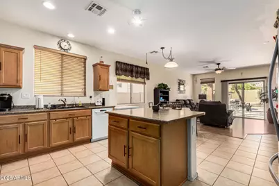 1730 W Hemingway Lane, Anthem, AZ 85086 - Photo 9