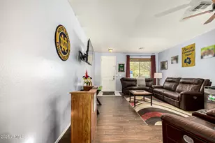 1730 W Hemingway Ln, Anthem, AZ 85086 - Photo 3