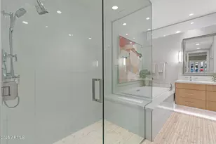 5577 E Stella Ln, Paradise Valley, AZ 85253 - Photo 27