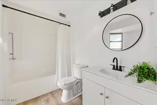 9711 W Indian Hills Dr, Sun City, AZ 85351 - Photo 23