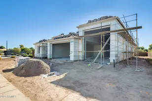 7379 W Lisbon Ln, Peoria, AZ 85381 - Photo 3