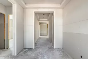 7379 W Lisbon Ln, Peoria, AZ 85381 - Photo 5