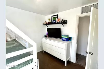 502 Brandeis Drive, Morristown, AZ 85342 - Photo 13