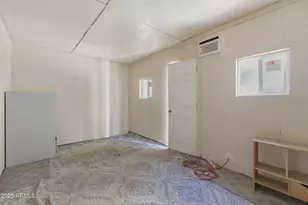 2524 S 89th Ln, Tolleson, AZ 85353 - Photo 35