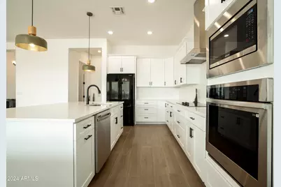 7721 S 220th Lane, Buckeye, AZ 85326 - Photo 5