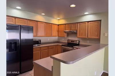 4826 W New World Drive, Glendale, AZ 85302 - Photo 5