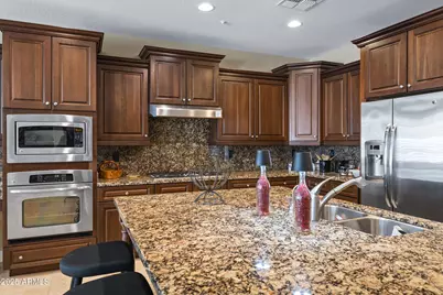 1777 W Ocotillo Road #4, Chandler, AZ 85248 - Photo 15