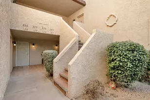 8649 E Royal Palm Rd, Scottsdale, AZ 85258 - Photo 1