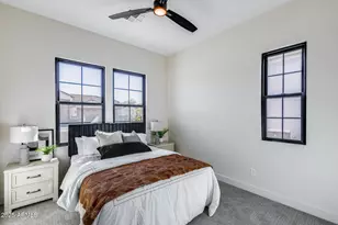 7394 W Lisbon Ln, Peoria, AZ 85381 - Photo 11