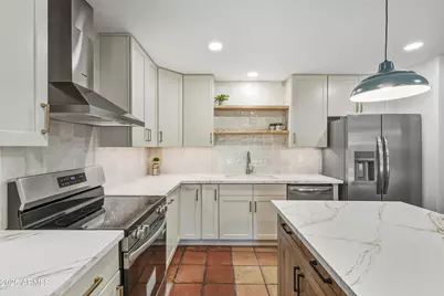 537 N Jay Street, Chandler, AZ 85225 - Photo 1