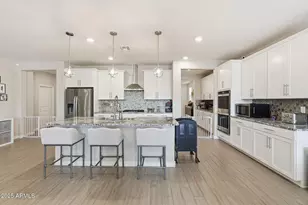 3351 W Dunbar Dr, Phoenix, AZ 85041 - Photo 5