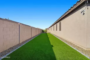 3351 W Dunbar Dr, Phoenix, AZ 85041 - Photo 35