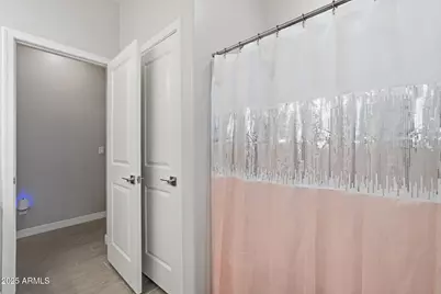 3351 W Dunbar Drive, Phoenix, AZ 85041 - Photo 31