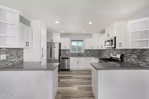 2340 E Sylvia St, Phoenix, AZ 85022 - Photo 13