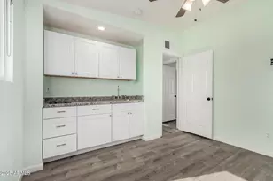 2340 E Sylvia St, Phoenix, AZ 85022 - Photo 23