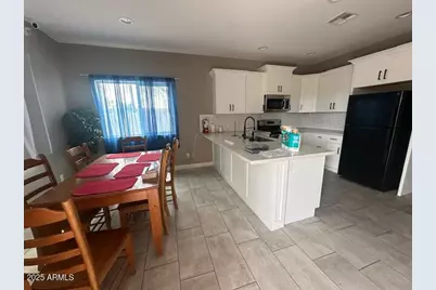 2025 W Behavioral Health Portfolio Avenue, Phoenix, AZ 85034 - Photo 3