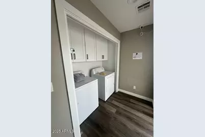 2025 W Behavioral Health Portfolio Avenue, Phoenix, AZ 85034 - Photo 9