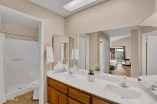 10405 N 65th Dr, Glendale, AZ 85302 - Photo 17