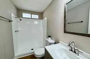 8401 N 67th Ave, Glendale, AZ 85302 - Photo 15