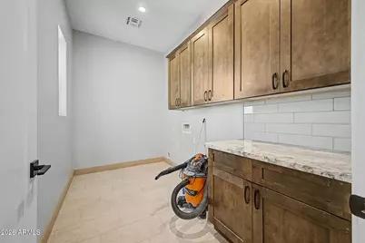 15728 W Montgomery Road, Peoria, AZ 85383 - Photo 31