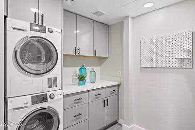 914 E Osborn Road #208, Phoenix, AZ 85014 - Photo 35