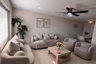 402 W Darrow St, Phoenix, AZ 85041 - Photo 3