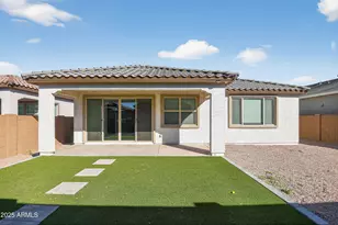 2555 W Sunland Ave, Phoenix, AZ 85041 - Photo 31