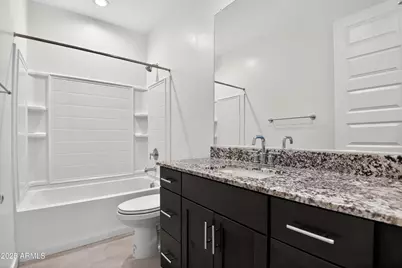 2555 W Sunland Avenue, Phoenix, AZ 85041 - Photo 25