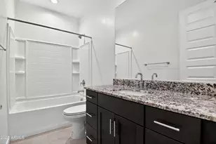 2555 W Sunland Ave, Phoenix, AZ 85041 - Photo 25