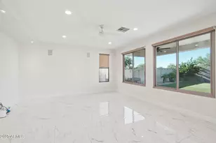 25426 N Hackberry Dr, Phoenix, AZ 85083 - Photo 13