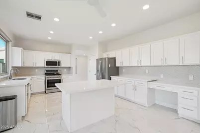 25426 N Hackberry Drive, Phoenix, AZ 85083 - Photo 17