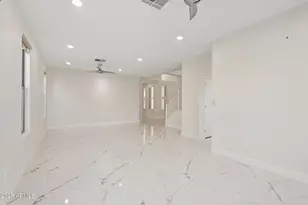 25426 N Hackberry Dr, Phoenix, AZ 85083 - Photo 11