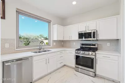 25426 N Hackberry Drive, Phoenix, AZ 85083 - Photo 19