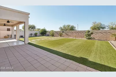 25426 N Hackberry Drive, Phoenix, AZ 85083 - Photo 43