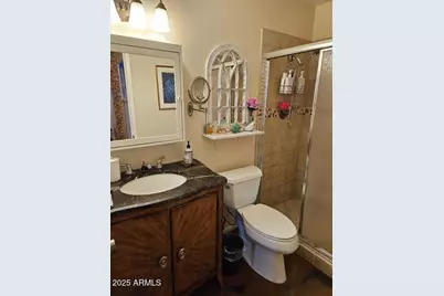 1320 E Bethany Home Road #72, Phoenix, AZ 85014 - Photo 11