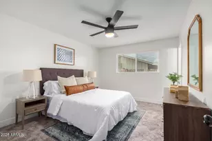 3933 W Cactus Wren Dr, Phoenix, AZ 85051 - Photo 19