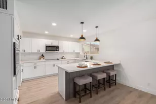 3933 W Cactus Wren Dr, Phoenix, AZ 85051 - Photo 5