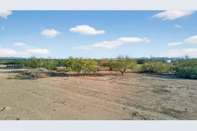 335Xx S 335th Avenue #1, Tonopah, AZ 85354 - Photo 25