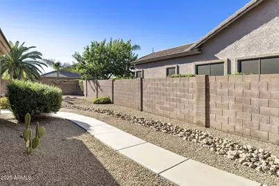 10335 E Posada Avenue, Mesa, AZ 85212 - Photo 31