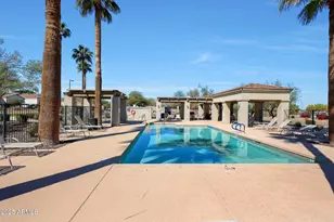 2232 E Constance Wy, Phoenix, AZ 85042 - Photo 13