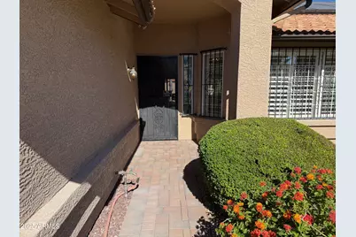 11002 W Yukon Drive, Peoria, AZ 85373 - Photo 7