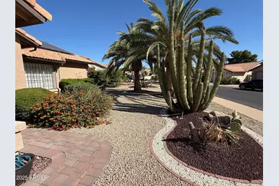 11002 W Yukon Drive, Peoria, AZ 85373 - Photo 5