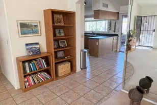 11002 W Yukon Dr, Peoria, AZ 85373 - Photo 13