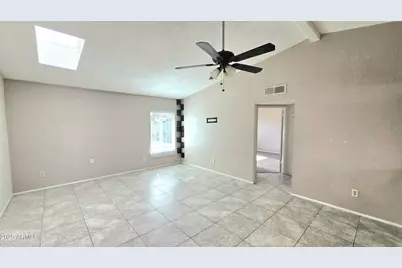 2506 W Caribbean Lane #10, Phoenix, AZ 85023 - Photo 3