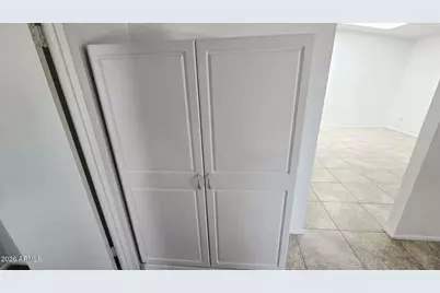 2506 W Caribbean Lane #10, Phoenix, AZ 85023 - Photo 9