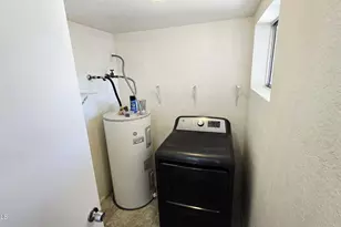 2506 W Caribbean Ln, Phoenix, AZ 85023 - Photo 7