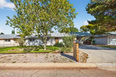 35 W Kayetan Drive, Sierra Vista, AZ 85635 - Photo 3